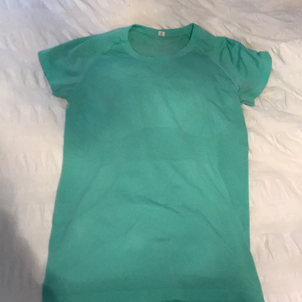Lululemon shirt